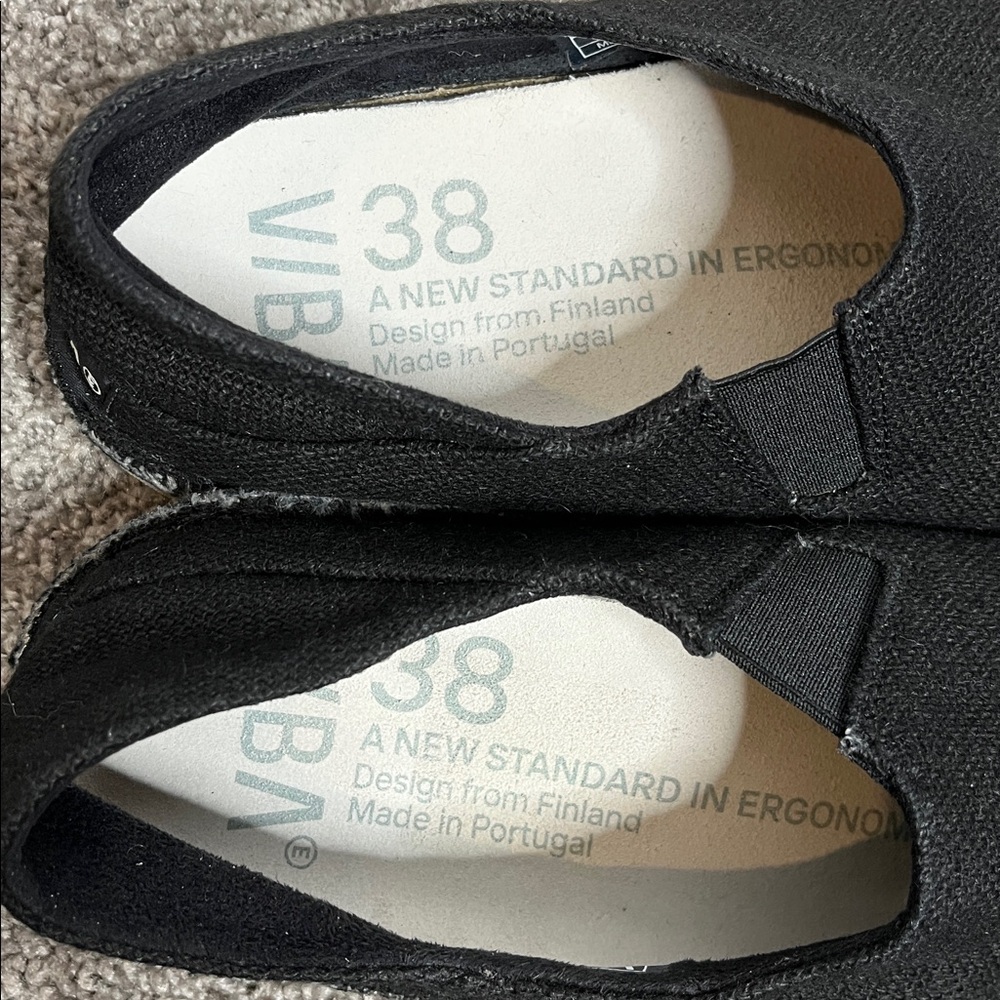 Vibae Zuma black linen constellation shoes - Picture 5 of 6